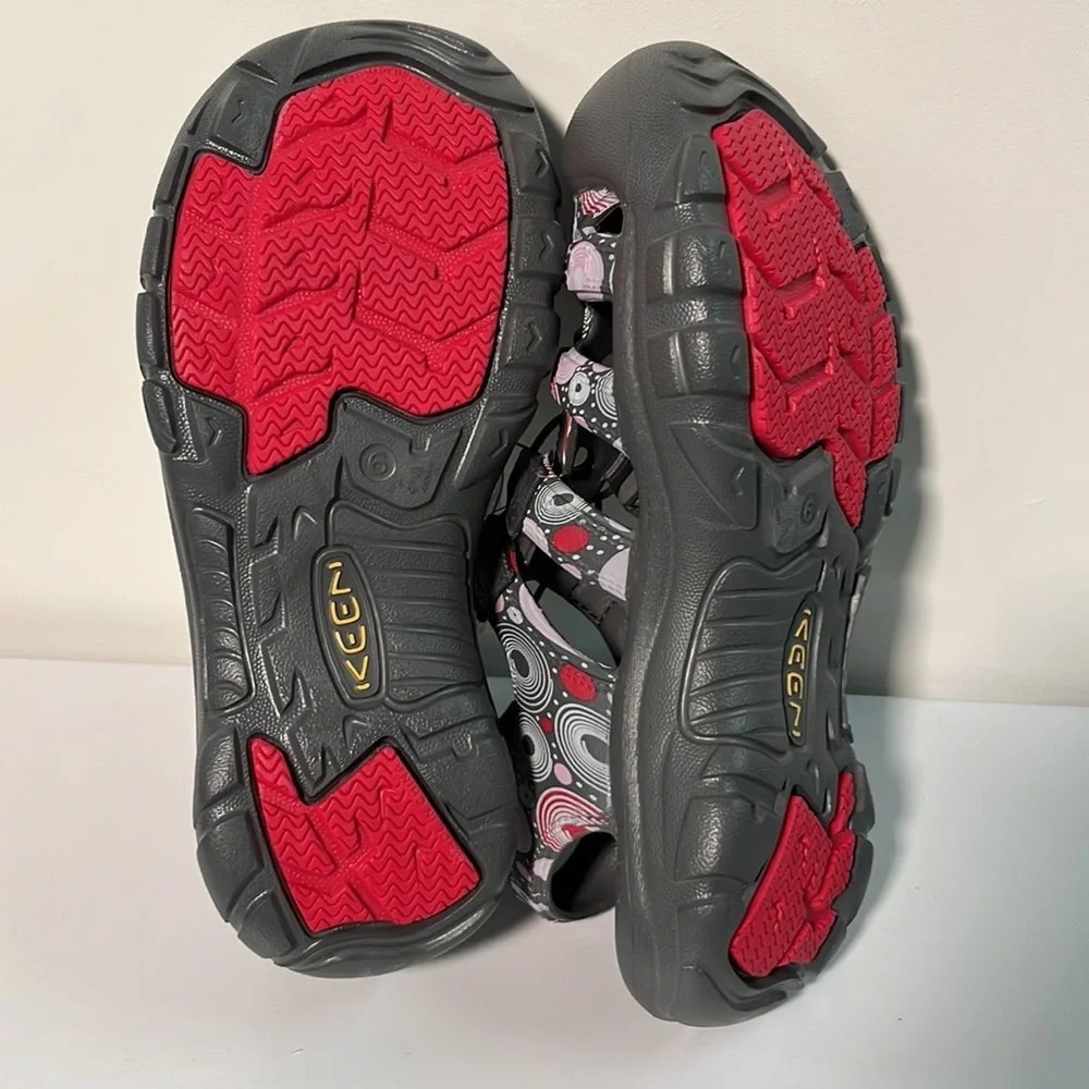 Keen nwt rubber
